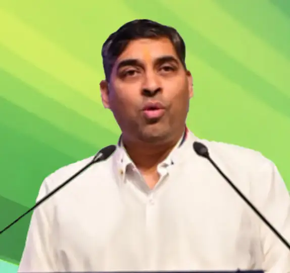 Kartik Suri speaker
