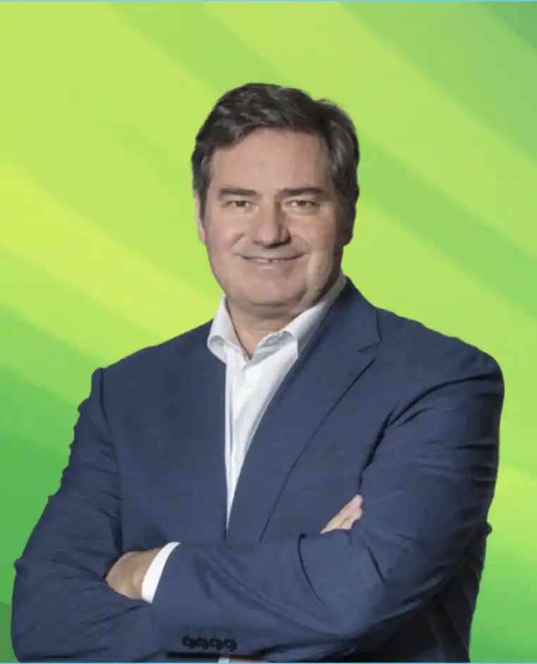 Andres Vicente speaker